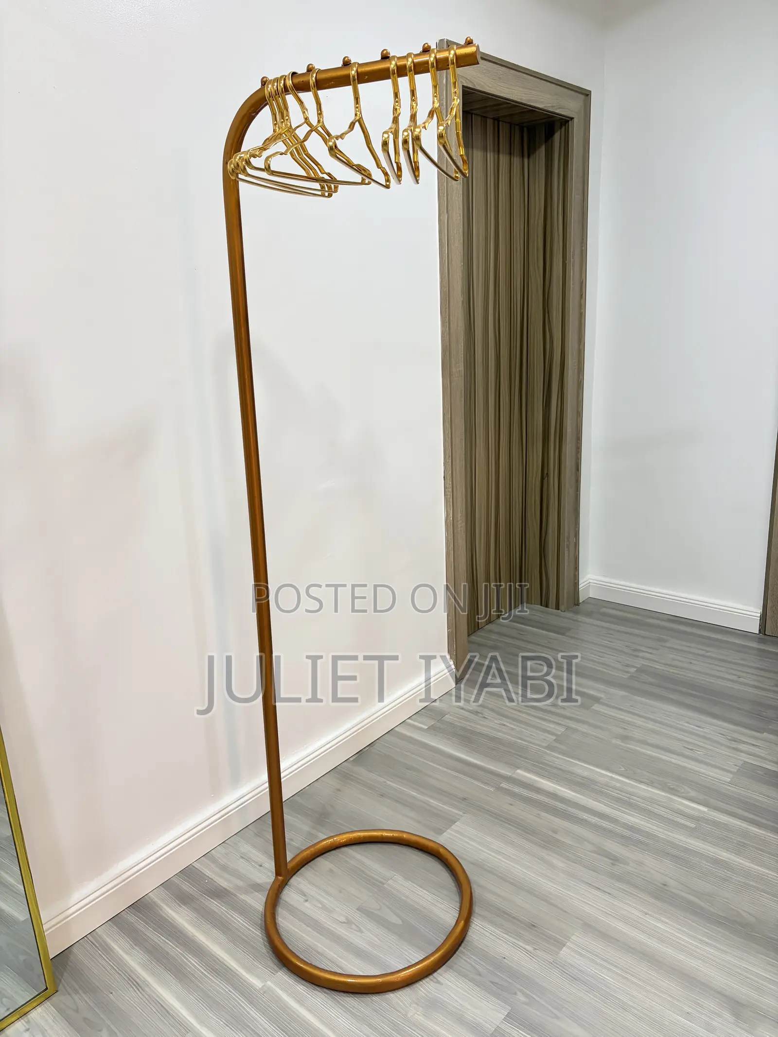 Clothes Hanger