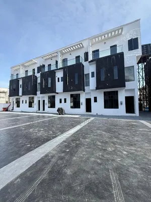 4bdrm Duplex in Lekki Phase 1 for sale