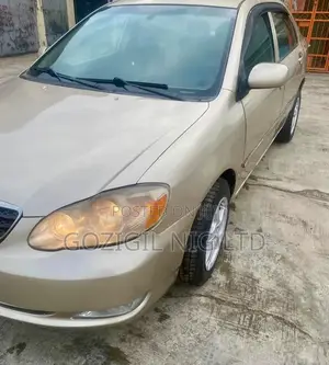 Toyota Corolla 2007 Gold