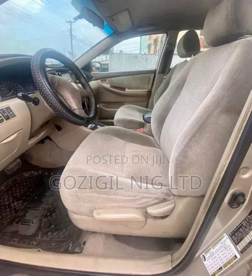 Toyota Corolla 2007 Gold