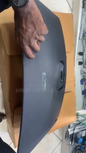 Samsung Curve Monitor 32”