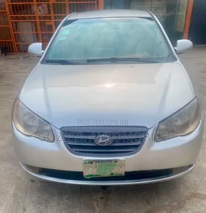 Hyundai Elantra 2008 Silver
