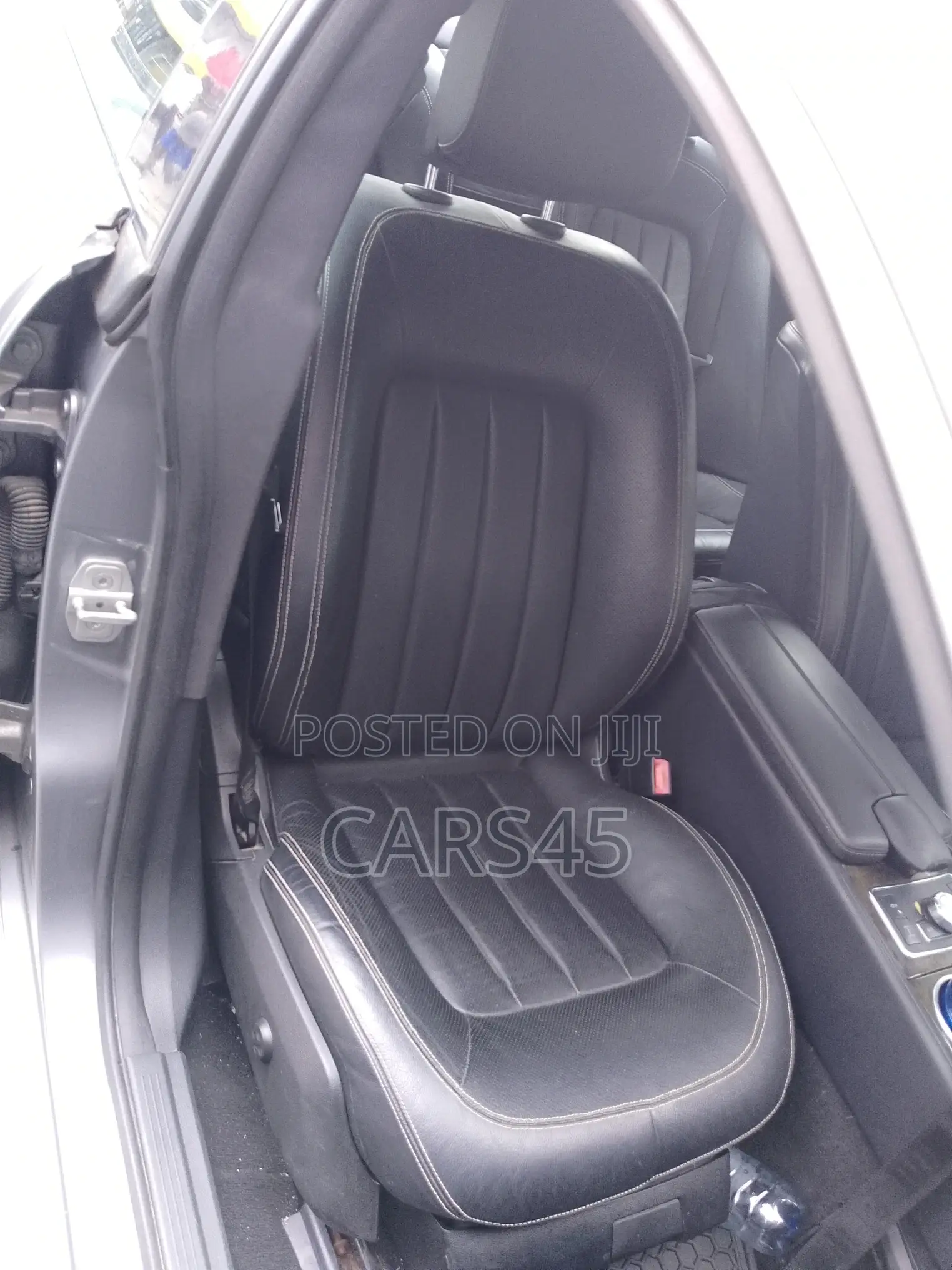 Mercedes-Benz CLS 2012 Gray