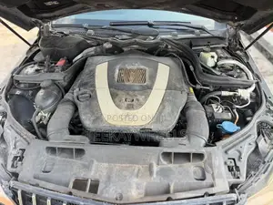 Mercedes-Benz C300 Sport 4Matic Sedan AWD (3.5L 6cyl 7A) 2013 Black
