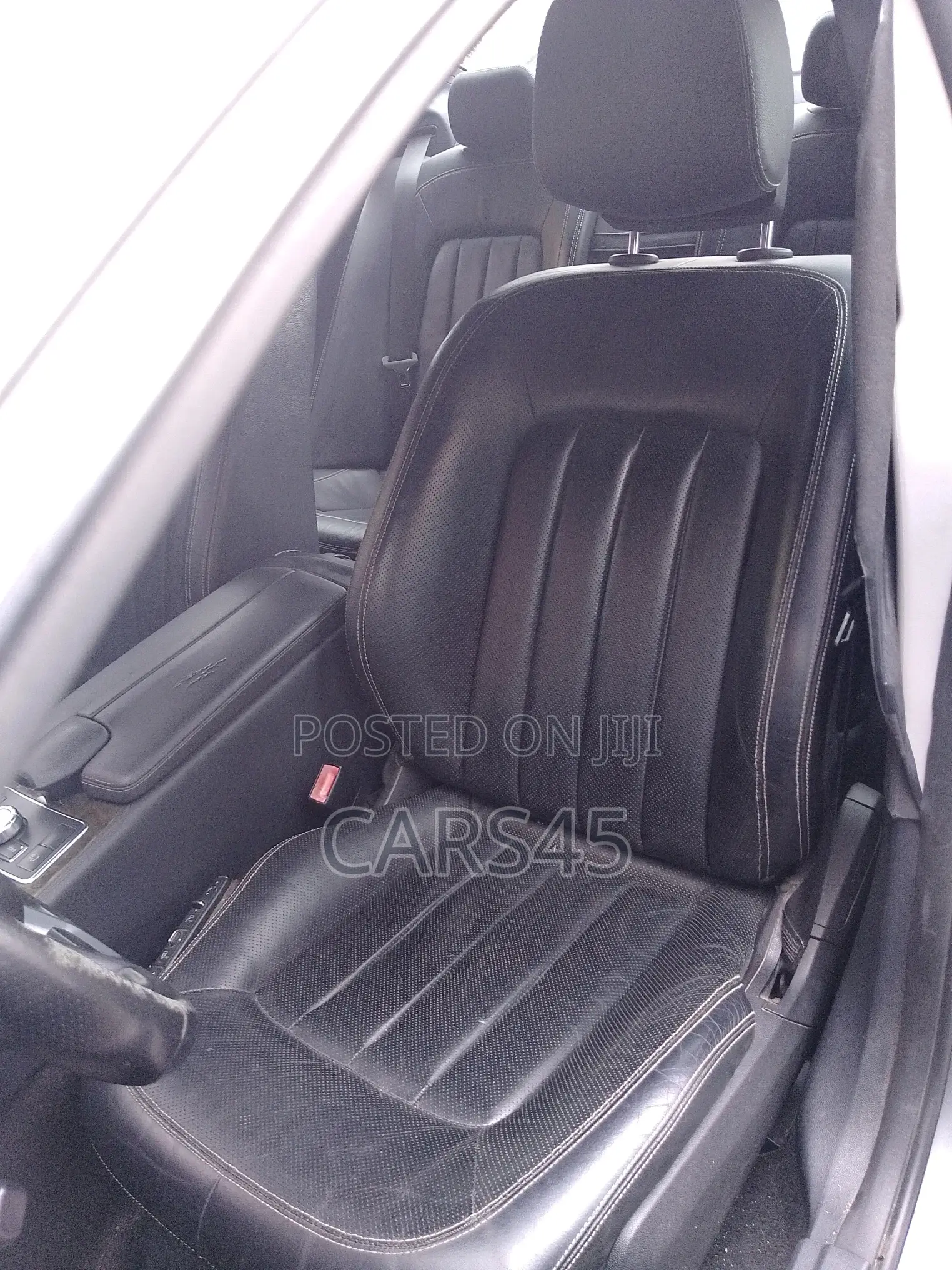 Mercedes-Benz CLS 2012 Gray