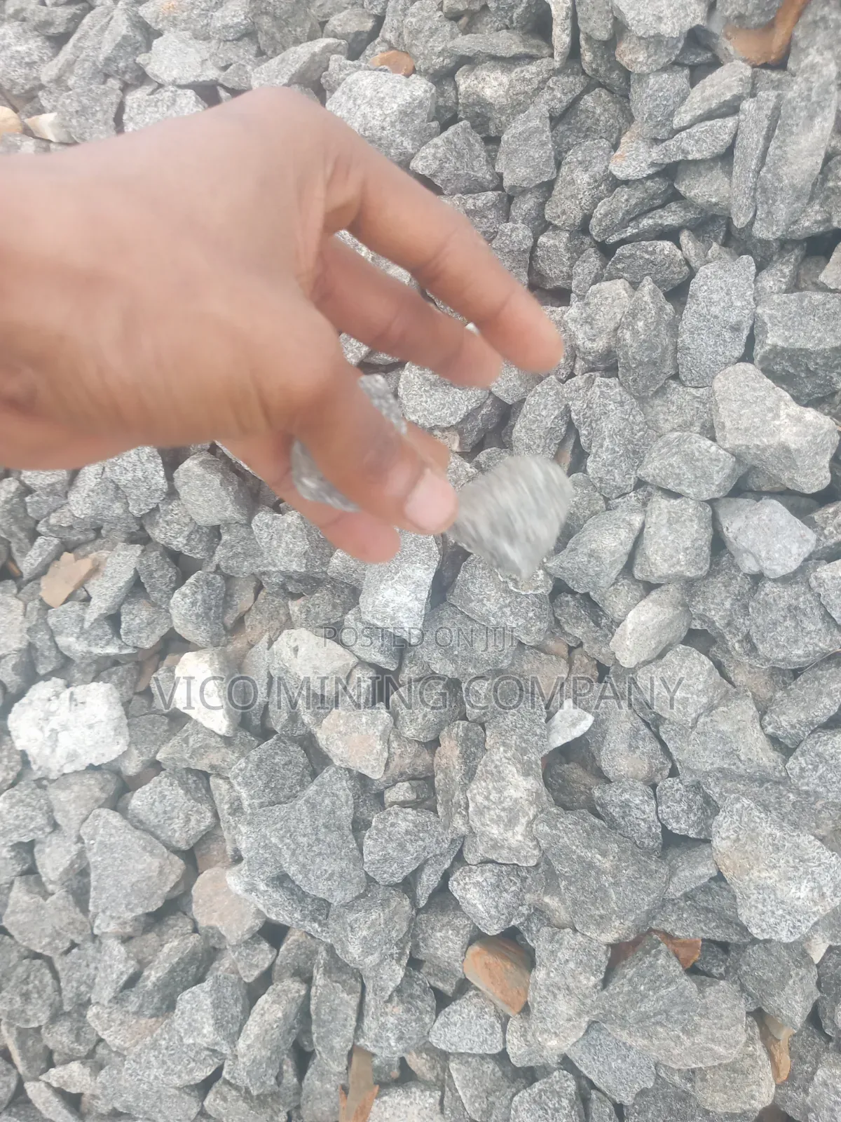 3/8" Angular Granite Chippings for Architectural Non-Slip Walkways