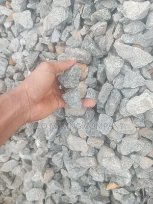 3/8" Angular Granite Chippings for Architectural Non-Slip Walkways