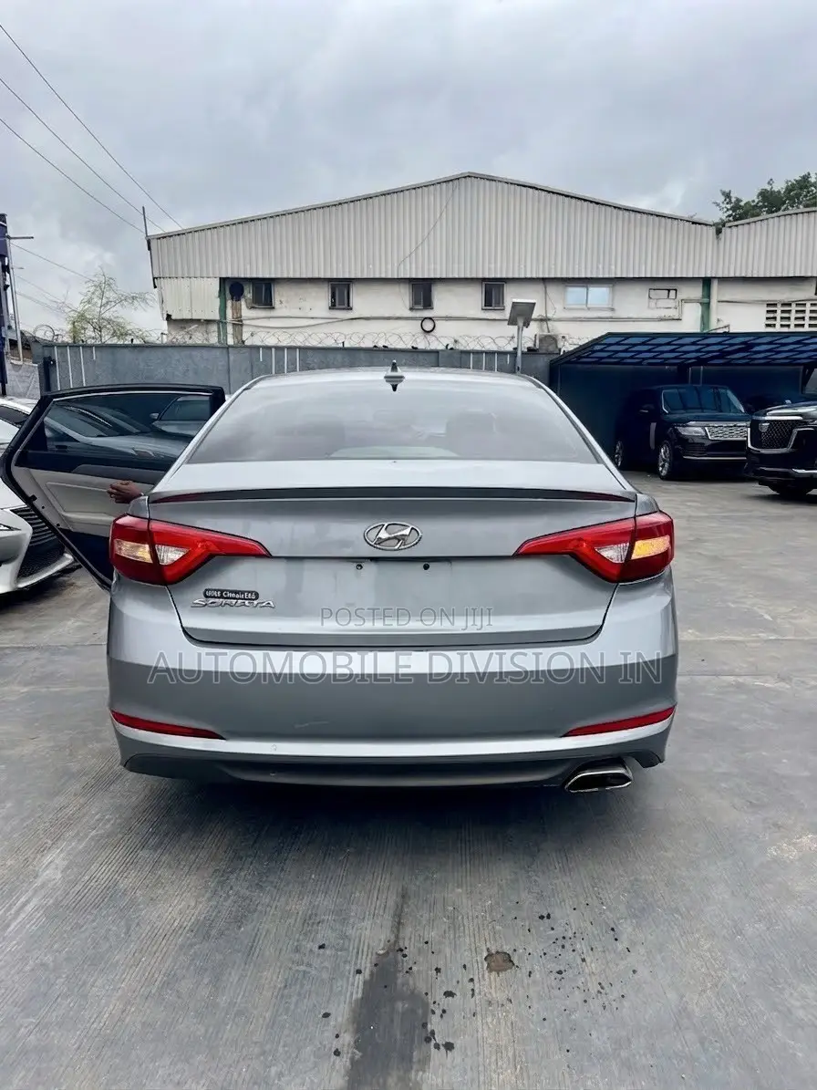 Hyundai Sonata 2015 Silver