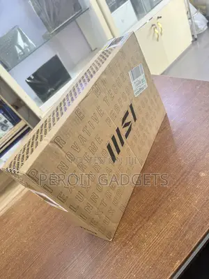 New Laptop MSI Katana 15 16GB Intel Core i7 SSD 512GB