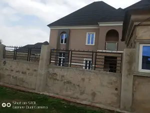 4bdrm Duplex in Tinumola Estate, Osogbo for sale