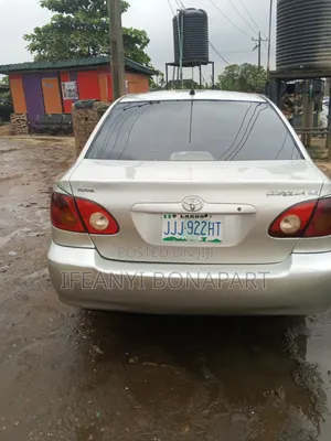 Toyota Corolla 2004 Silver