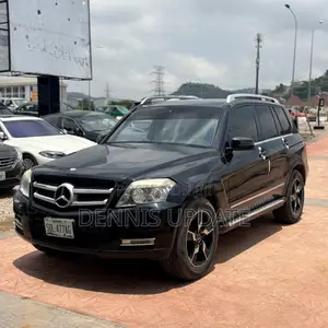 Mercedes-Benz GLK-Class 2009 Black