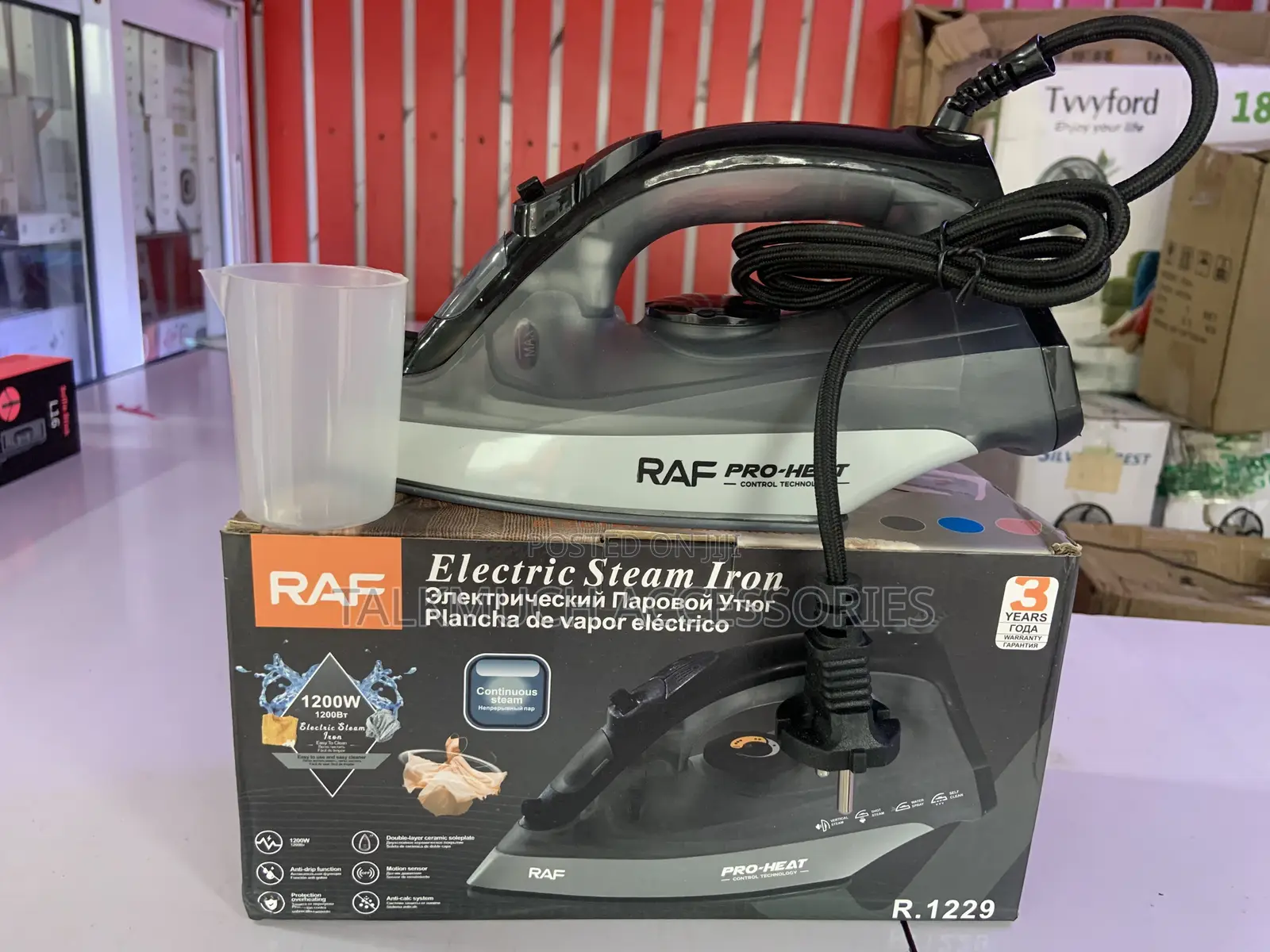 RAF Electric Steam Iron