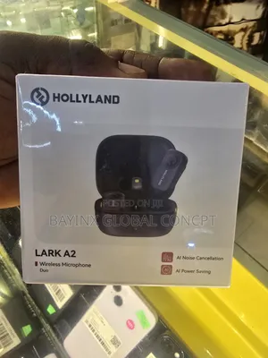 Hollyland Lark A2 Duo Wireless Microphone