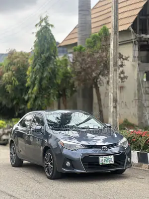 Toyota Corolla 2015 Gray