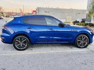 Maserati Levante GT 2022 Blue