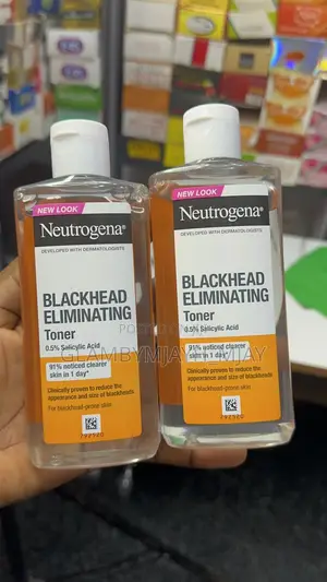 Neutrogena Blackhead Eliminating Cleanser