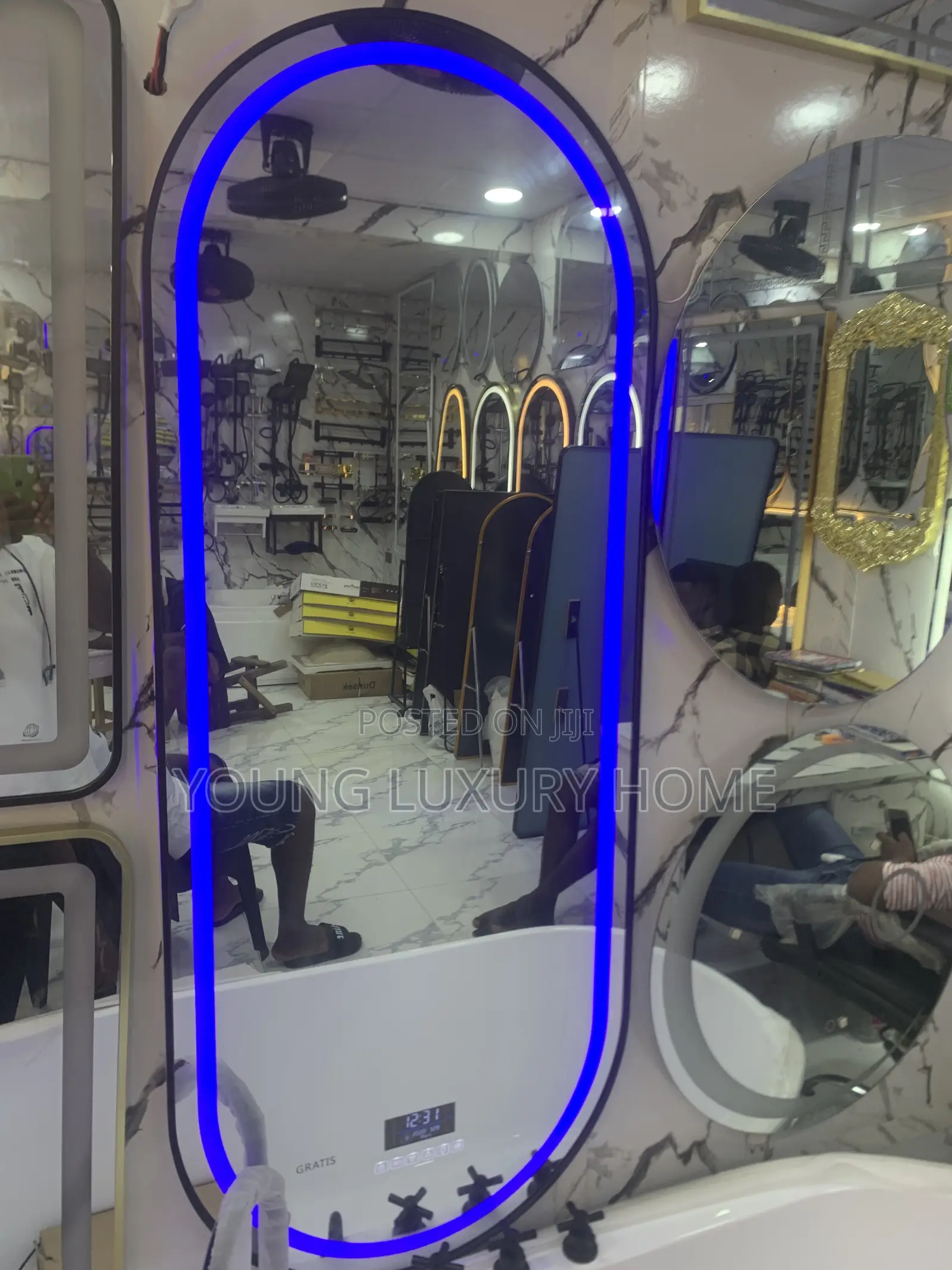 Bluetooth Speaker Mirror