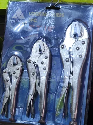 Gripping Plier