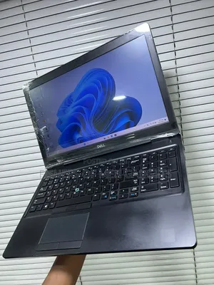 Laptop Dell Latitude 5590 8GB Intel Core i7 SSD 256GB