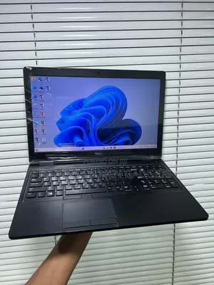 Laptop Dell Latitude 5590 8GB Intel Core i7 SSD 256GB