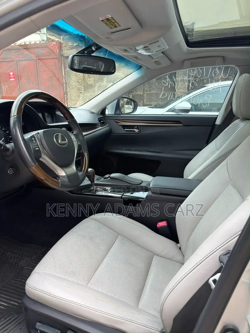 Lexus ES 2013 Silver