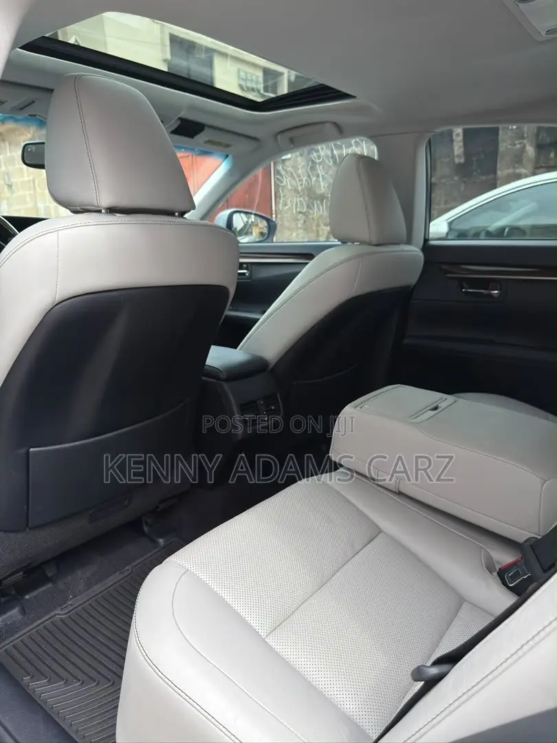 Lexus ES 2013 Silver