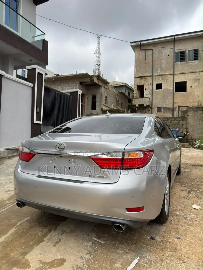 Lexus ES 2013 Silver