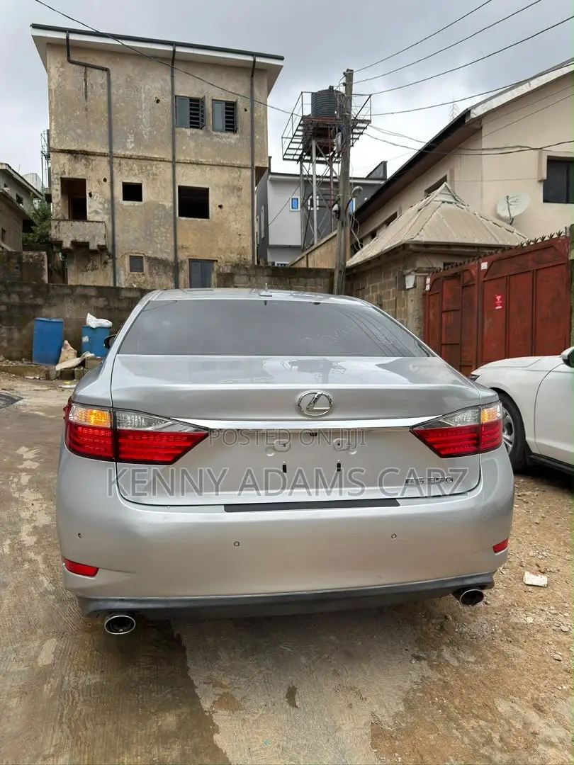 Lexus ES 2013 Silver