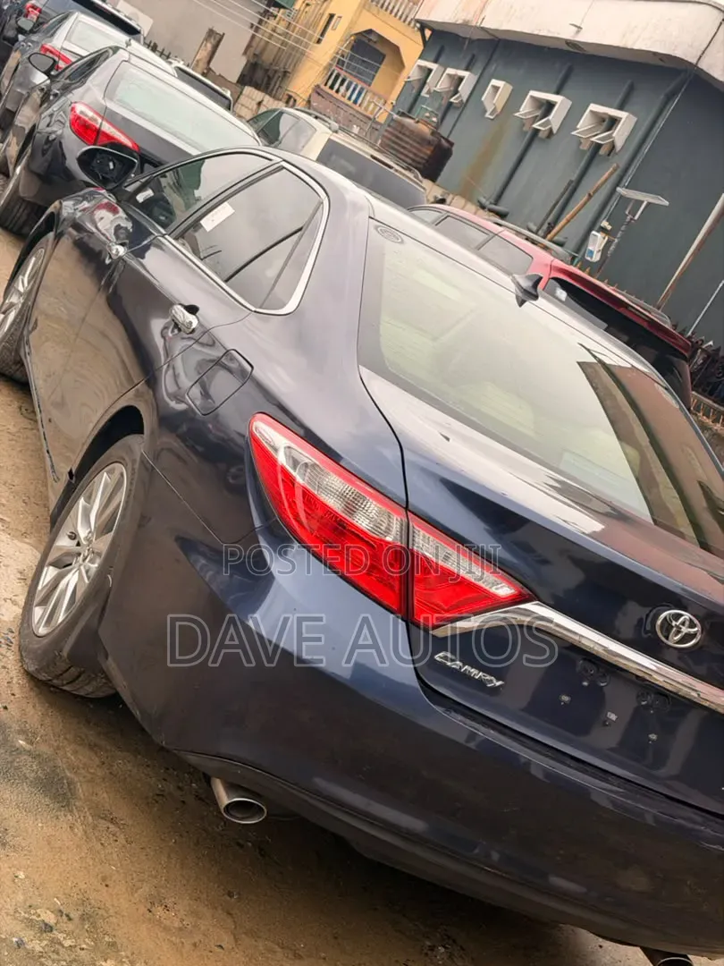 Toyota Camry 2015 Blue