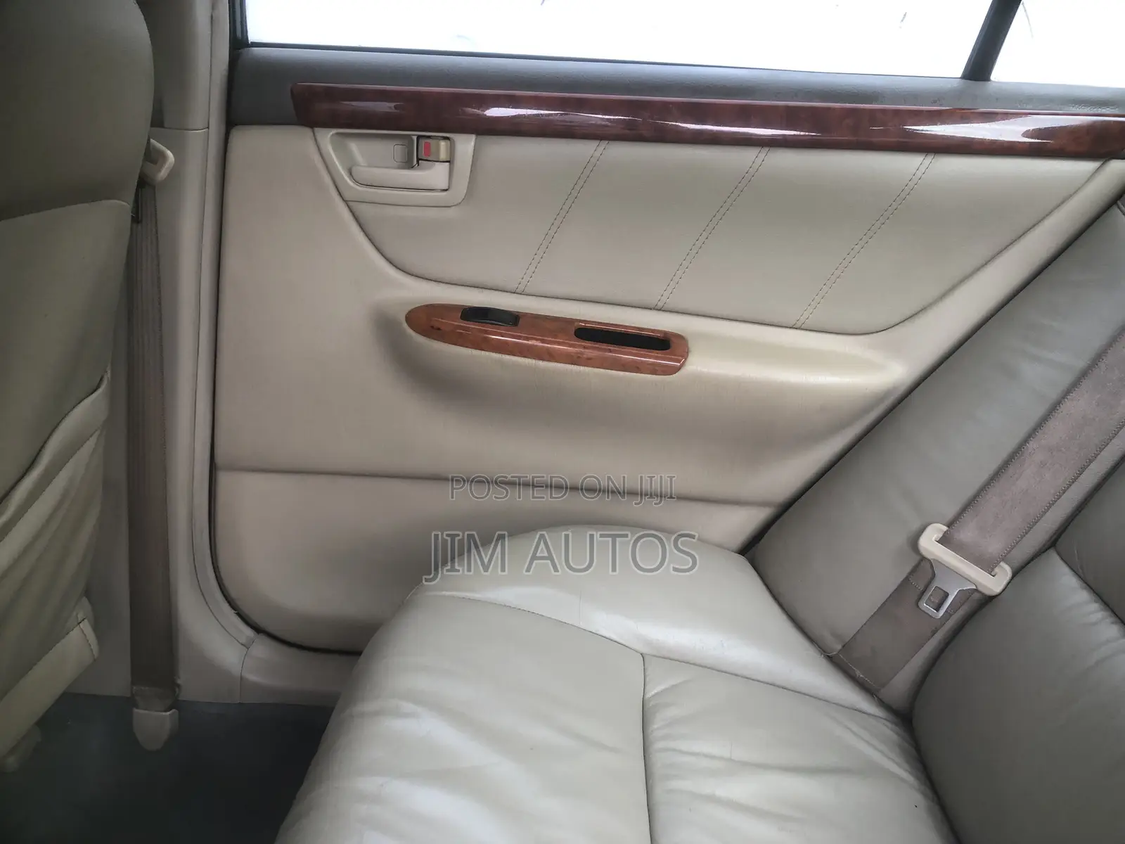 Toyota Corolla 2004 Gray