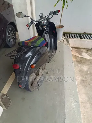 Yamaha 2000