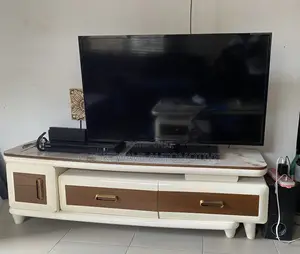 Samsung 46” TV