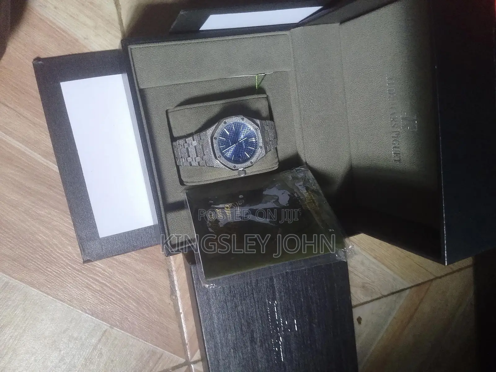 Ap Wrist Watch