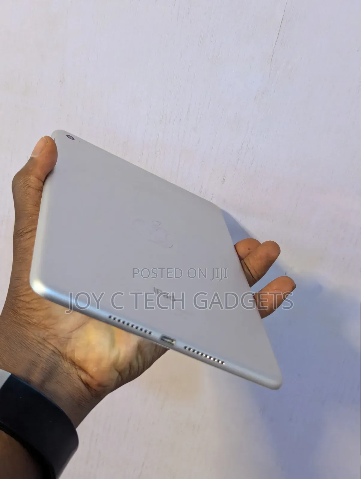 Apple iPad mini 4 128 GB White