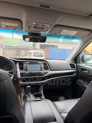 Toyota Highlander 2019 White