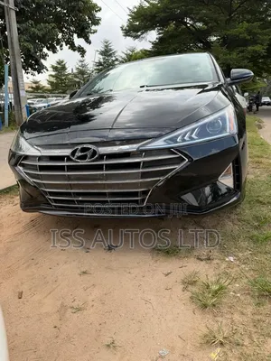 Hyundai Elantra 2019 Black