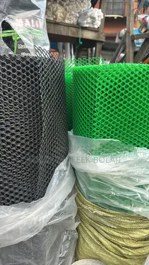 Plastic Mesh 8mm to 9mm