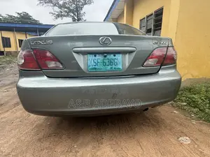 Lexus ES 2003 Green