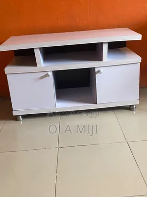 TV Shelf / Cabinet