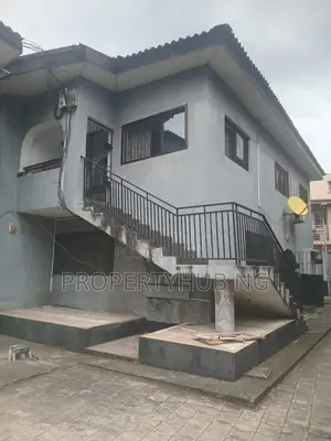 3bdrm Apartment in Diamond Estate, GRA Phase 2 Shangisha for rent