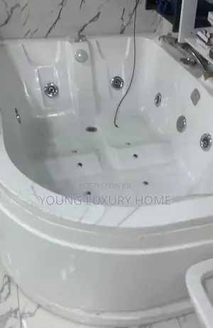 Jacuzzi Bathtub