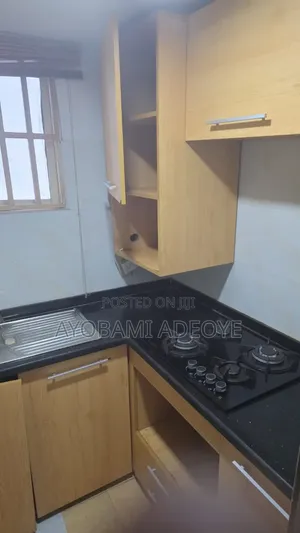 2bdrm Apartment in Lekki Phase 1 for rent