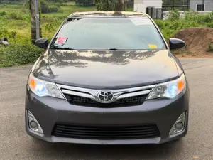 Toyota Camry 2014 Gray
