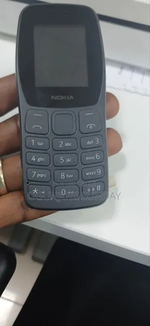 Nokia 106 Black