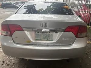 Honda Civic 2010 Silver