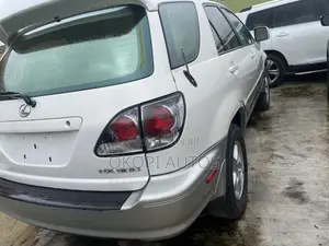 Lexus RX 2002 White