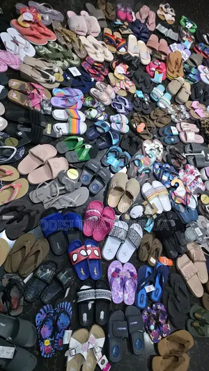 TinasiousThrift