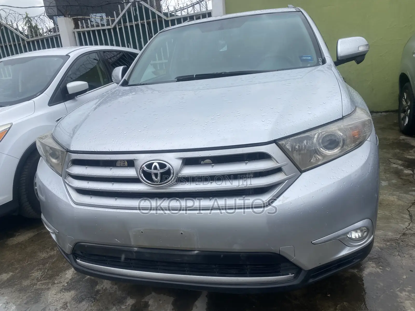Toyota Highlander 2012 Silver