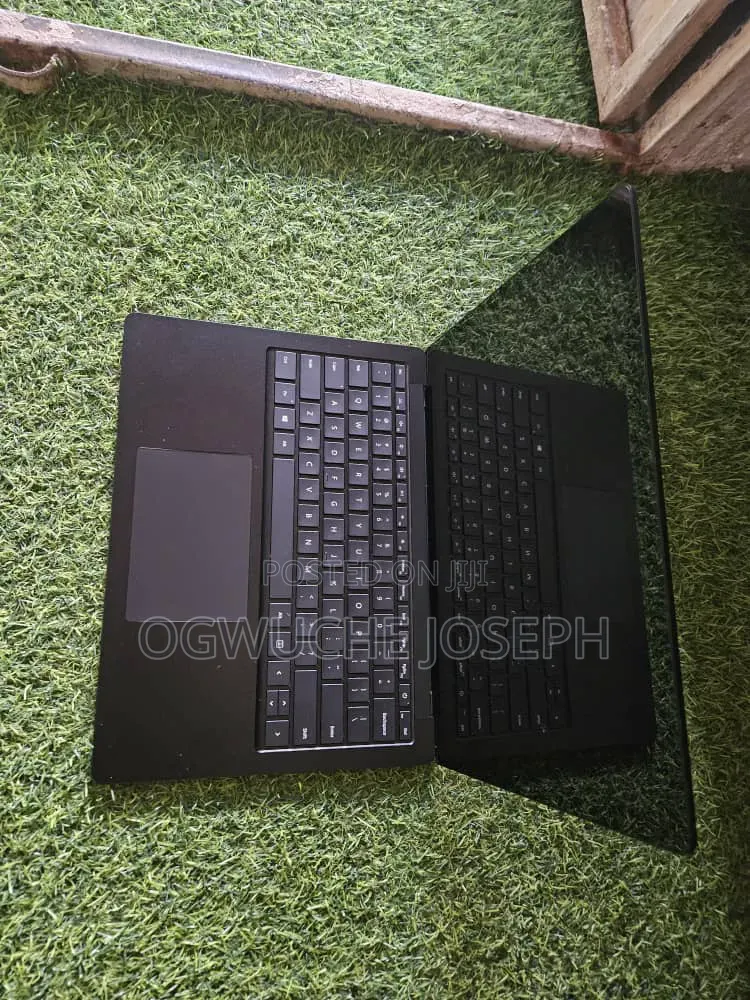 Laptop Microsoft Surface Laptop 3 16GB Intel Core i7 HDD+SSD 256GB